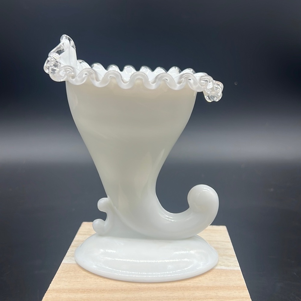 Cornucopia candlestick holder
